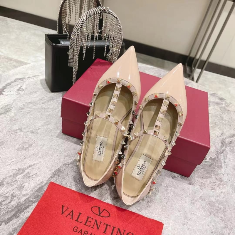 Valentino flat shoes